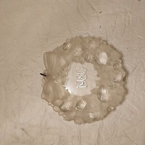 Hallmark vintage 1980 wreath ornament